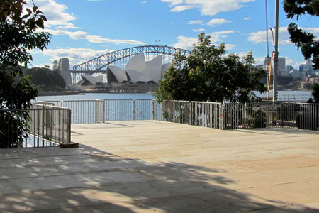 Handa opera on Sydney Harbour