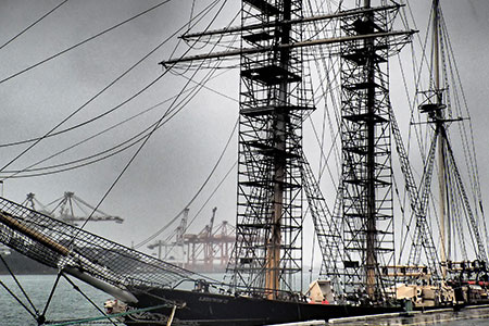 Tall ship scaffolding