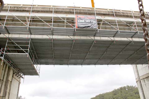Warragambah Dam spillway scaffold